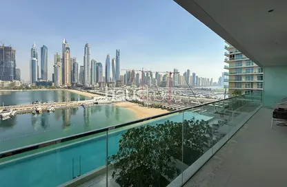 Apartment - 2 Bedrooms - 2 Bathrooms for sale in Sunrise Bay - EMAAR Beachfront - Dubai Harbour - Dubai