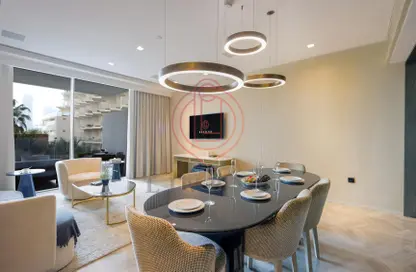 Living / Dining Room image for: Apartment - 2 Bedrooms - 3 Bathrooms for rent in FIVE Palm Jumeirah - Palm Jumeirah - Dubai, Image 1