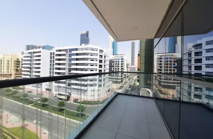 شقة - 2 غرف نوم - 3 حمامات للايجار في الهباي 3 - جميرا جاردن سيتي - السطوة - دبي