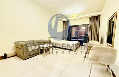 Apartment - Studio - 1 Bathroom for rent in SOL Bay - Business Bay - Dubai