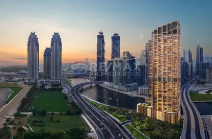 Apartment - 2 Bedrooms - 3 Bathrooms for sale in One River Point - Business Bay - Dubai