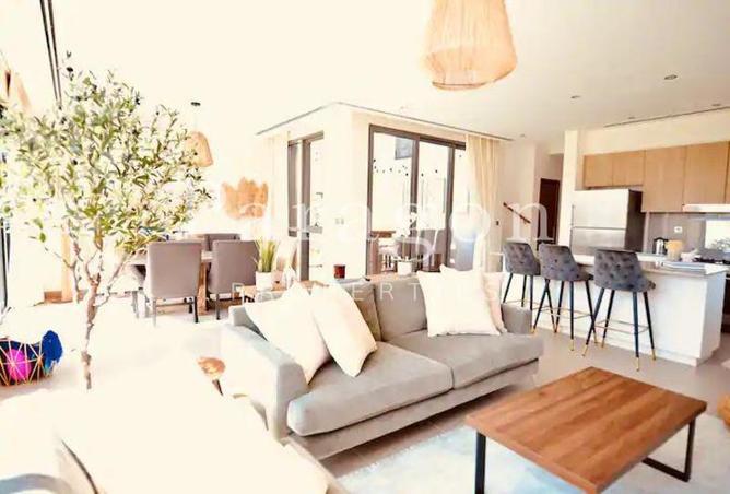 16005388 - Property Main Image