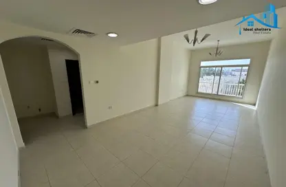 Empty Room image for: Apartment - 1 Bedroom - 2 Bathrooms for rent in Al Badaa Street - Al Badaa - Dubai, Image 1