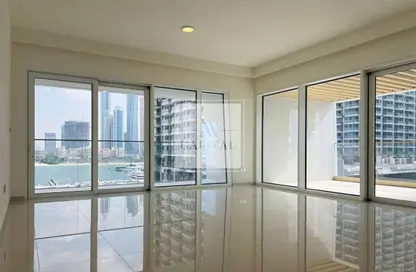 Apartment - 2 Bedrooms - 3 Bathrooms for sale in Grand Bleu Tower 1 - EMAAR Beachfront - Dubai Harbour - Dubai