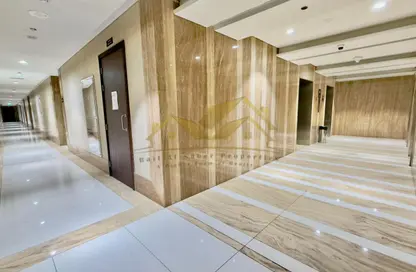 Apartment - 1 Bedroom - 2 Bathrooms for rent in Jumeirah Garden City - Al Satwa - Dubai
