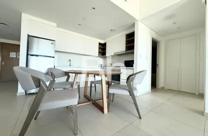 Apartment - 1 Bedroom - 3 Bathrooms for rent in Downtown Views II Tower 2 - Downtown Views II - Downtown Dubai - Dubai