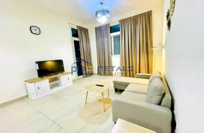 Apartment - 1 Bedroom - 2 Bathrooms for rent in Daisy - Azizi Residence - Al Furjan - Dubai