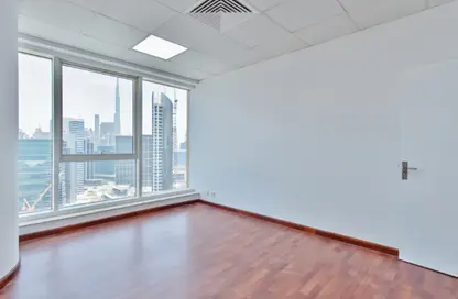 Office Space - Studio - 1 Bathroom for rent in Churchill Executive Tower - Churchill Towers - Business Bay - Dubai