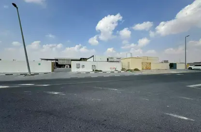 مستودع - استوديو - 1 حمام للبيع في الصجعة الصناعية - آلصجعه - الشارقة