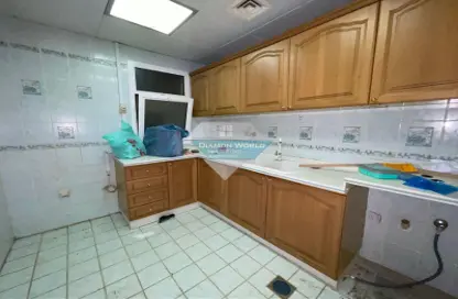 Apartment - 2 Bedrooms - 2 Bathrooms for rent in Al Nahyan - Abu Dhabi