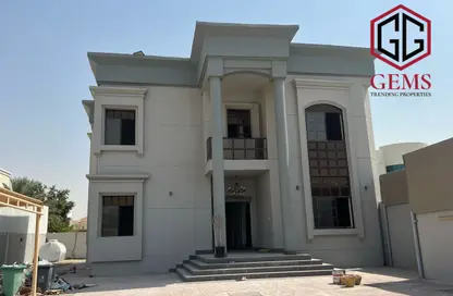 Villa - 5 Bedrooms - 6 Bathrooms for rent in Al Warqa'a 3 - Al Warqa'a - Dubai