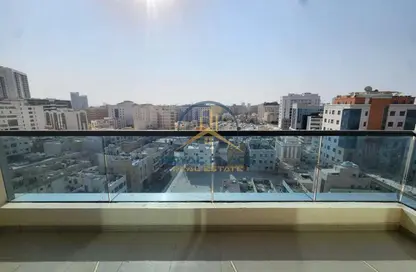 شقة - غرفة نوم - 2 حمامات للايجار في بناية الرفاعة 2 - الرفاعة - بر دبي - دبي