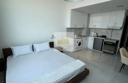 Apartment - Studio - 1 Bathroom for rent in O2 Tower - Jumeirah Village Circle - Dubai