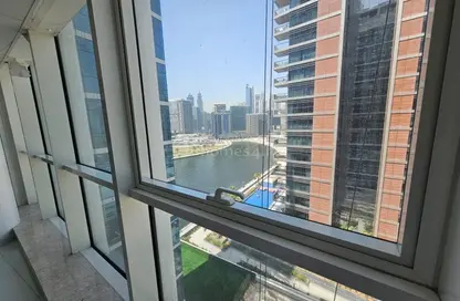 Office Space - Studio for rent in Lake Central - Business Bay - Dubai