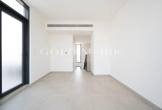 15220811 - Property Image 3