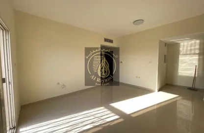 شقة - غرفة نوم - 1 حمام للايجار في برج النعيمية 1 - أبراج النعيمية - النعيمية - عجمان