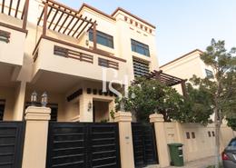 Villa - 5 bedrooms - 6 bathrooms for sale in Hills Abu Dhabi - Al Maqtaa - Abu Dhabi