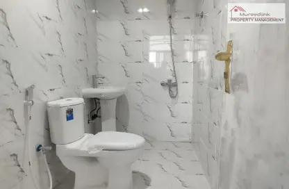 Bathroom image for: Apartment - 1 Bathroom for rent in Al Zahraa - Abu Dhabi, Image 1