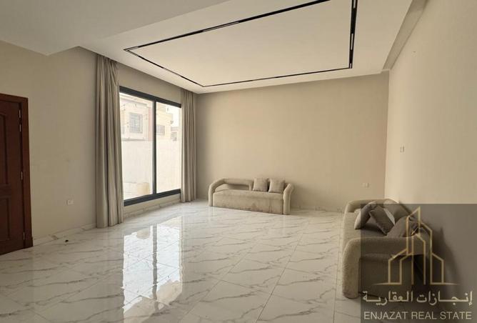 15745501 - Property Image 3