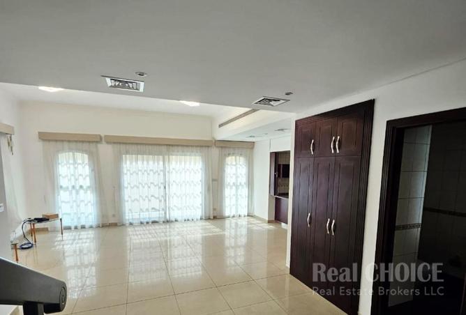 15222179 - Property Image 2