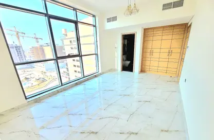 Apartment - 2 Bedrooms - 2 Bathrooms for rent in Jumeirah Garden City - Al Satwa - Dubai