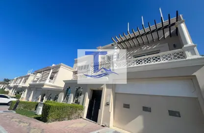 Villa - Studio - 5 Bathrooms for rent in Royal Marina Villas - Corniche Road - Abu Dhabi