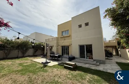 Villa - 4 Bedrooms - 3 Bathrooms for rent in Meadows 4 - Meadows - Dubai