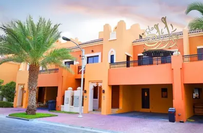 Villa - 4 Bedrooms - 5 Bathrooms for sale in Bloomingdale - Dubai Sports City - Dubai