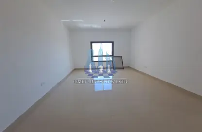Empty Room image for: Apartment - 1 Bedroom - 2 Bathrooms for rent in Mussafah - Abu Dhabi, Image 1