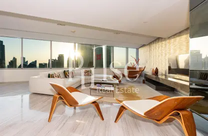 Penthouse - 3 Bedrooms - 4 Bathrooms for sale in Sky Gardens - DIFC - Dubai