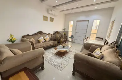 فيلا - 5 غرف نوم - 8 حمامات للايجار في 1 الياسمين - الياسمين - عجمان