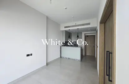 شقة - غرفة نوم - 1 حمام للايجار في جولف جيت - داماك هيلز - دبي