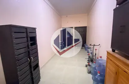 شقة - 2 غرف نوم - 1 حمام للايجار في اشارج - العين