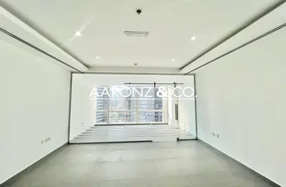 مكتب - استوديو للايجار في برج تماني - الخليج التجاري - دبي