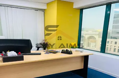 Office Space - Studio - 2 Bathrooms for rent in Bank Street Building - Mankhool - Bur Dubai - Dubai