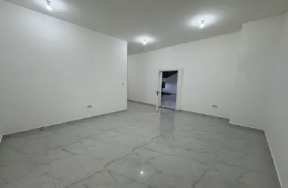 شقة - غرفة نوم - 1 حمام للايجار في مدينة الرياض - أبوظبي