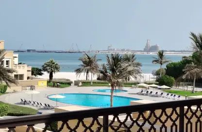 شقة - غرفة نوم - 2 حمامات للايجار في ياقوت - باب البحر - جزيرة المرجان - رأس الخيمة