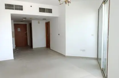 Apartment - 1 Bedroom - 2 Bathrooms for rent in Lakeside Tower C - Lakeside Residence - Dubai Production City (IMPZ) - Dubai