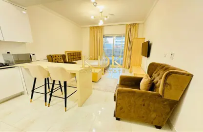 Apartment - 1 Bathroom for rent in Dar Al Jawhara - Jumeirah Village Circle - Dubai