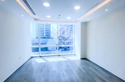 Office Space - Studio for rent in Tamani Art Tower - Business Bay - Dubai