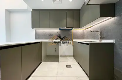 Apartment - 1 Bedroom - 2 Bathrooms for rent in Sama Al Jaddaf - Al Jaddaf - Dubai