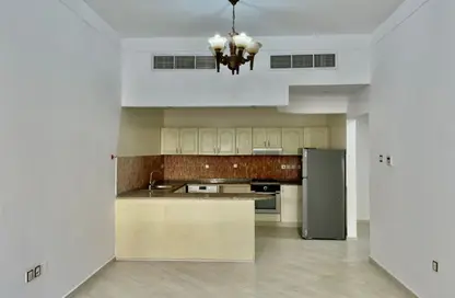 عمارة بالكامل - غرفة نوم - 2 حمامات للايجار في برشا  فالي - البرشاء 1 - البرشاء - دبي