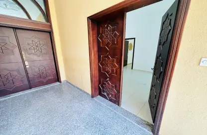 Hall / Corridor image for: Villa - 1 Bedroom - 1 Bathroom for rent in Al Dhafrah Street - Al Mushrif - Abu Dhabi, Image 1