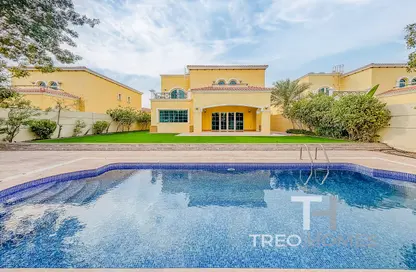Villa - 4 Bedrooms - 5 Bathrooms for rent in Legacy - Jumeirah Park - Dubai