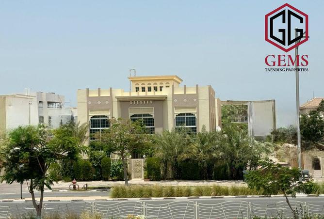 15832886 - الصورة الرئيسية للعقار