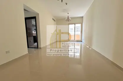 شقة - 2 غرف نوم - 3 حمامات للايجار في سيتي هاوس 2 - البرشاء 1 - البرشاء - دبي