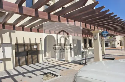 Townhouse - 3 Bedrooms - 3 Bathrooms for sale in Bloom Living - Zayed City (Khalifa City C) - Khalifa City - Abu Dhabi