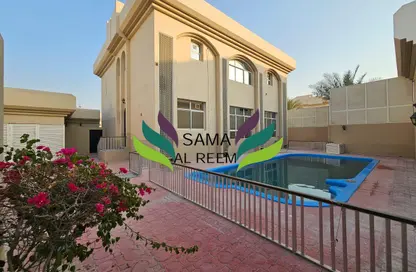 Villa - 4 Bedrooms - 4 Bathrooms for rent in Jumeirah 1 Villas - Jumeirah 1 - Jumeirah - Dubai Villa - 4 Bedrooms - 4 Bathrooms for rent in Jumeirah 1 Villas - Jumeirah 1 - Jumeirah - Dubai