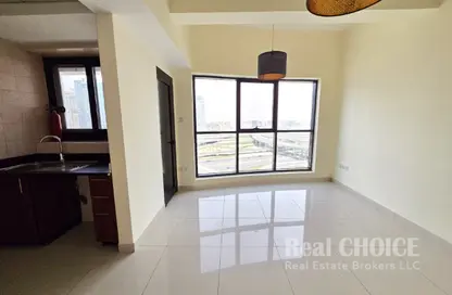 شقة - غرفة نوم - 1 حمام للايجار في برج إسكان - دبي مارينا - دبي