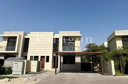 Close to Park and Pool | Single Row | Vacant